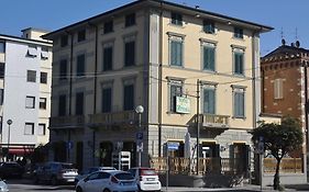 Hotel Vittoria  3*